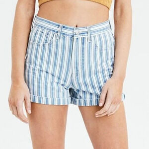 American Eagle Striped Denim Mom Short - Size 6